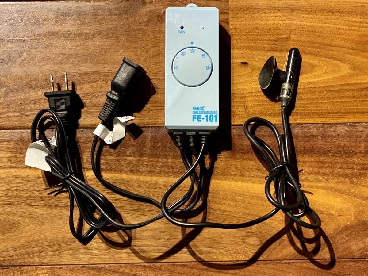 GEX охлаждающий вентилятор специальный термостат FE-101 б/у аквариум сопутствующие товары!! GEX охлаждающий вентилятор специальный термостат FE-101 б/у аквариум сопутствующие товары!!