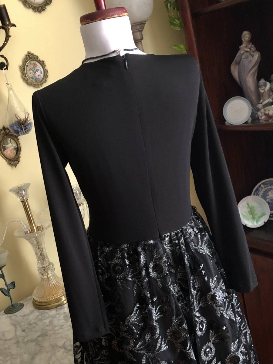 【カルバンクライン】銀糸スパン花刺繍チュールフレアー/黒ストレッチ/カクテルドレス (US・8/11号)#15 _画像7