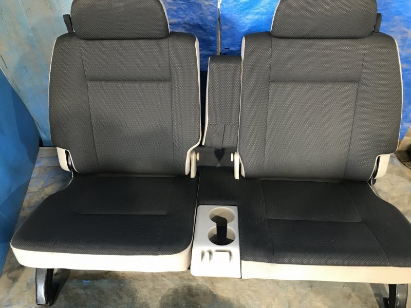 TV1/TV2/TW1/TW2 サンバー ディアス 最終型 リアシート ※個人宅配送不可_画像3