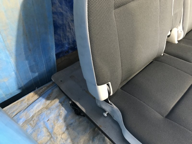 TV1/TV2/TW1/TW2 サンバー ディアス 最終型 リアシート ※個人宅配送不可_画像6