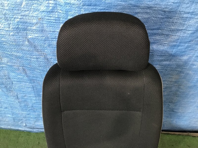 TV1/TV2/TW1/TW2 サンバー ディアス 最終型 フロント左 シート 助手席 アシスタントシート ※個人宅配送不可_画像2