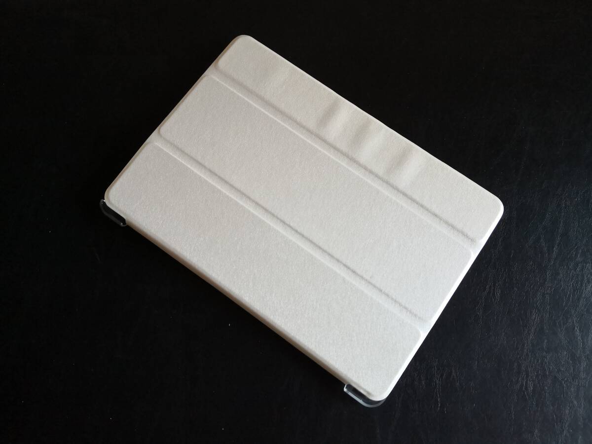 (アウトレットg-11) 薄型軽量 iPad 7世代/8世代/9世代 ホワイト スマートケース _画像1