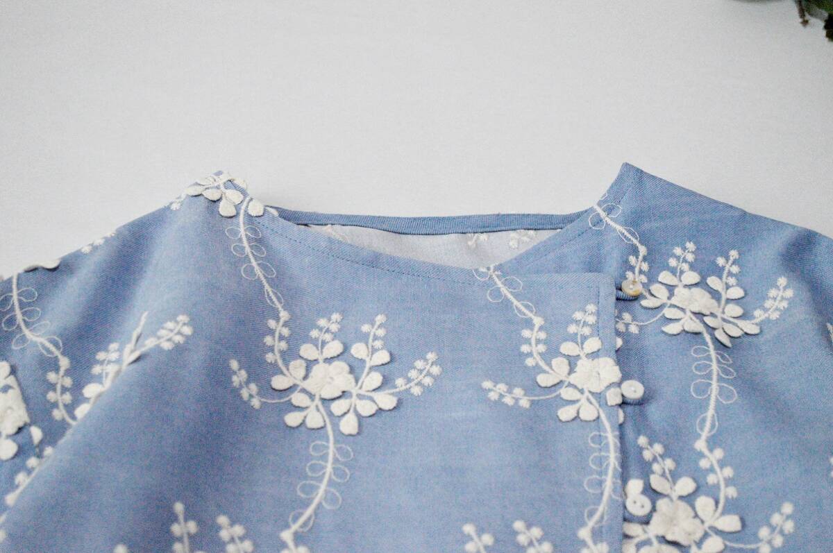 【L】総刺繍シンプルな大人可愛いトップス♪_画像3