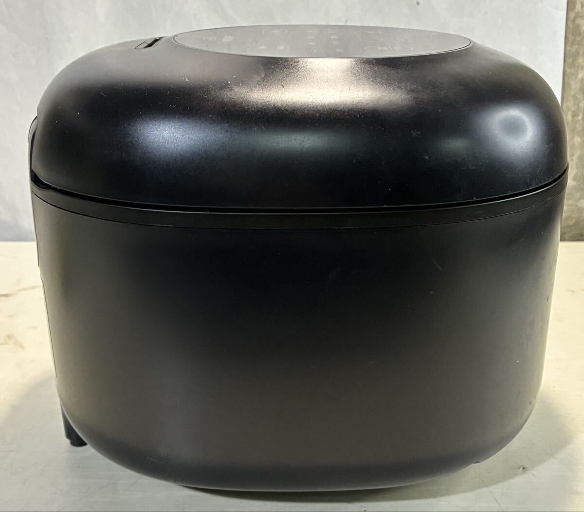 ☆ 炊飯器 YAMADASELECT ヤマダオリジナル 3合炊きマイコンジャー炊飯器 NRC-M05H1 2021年製　②_画像2