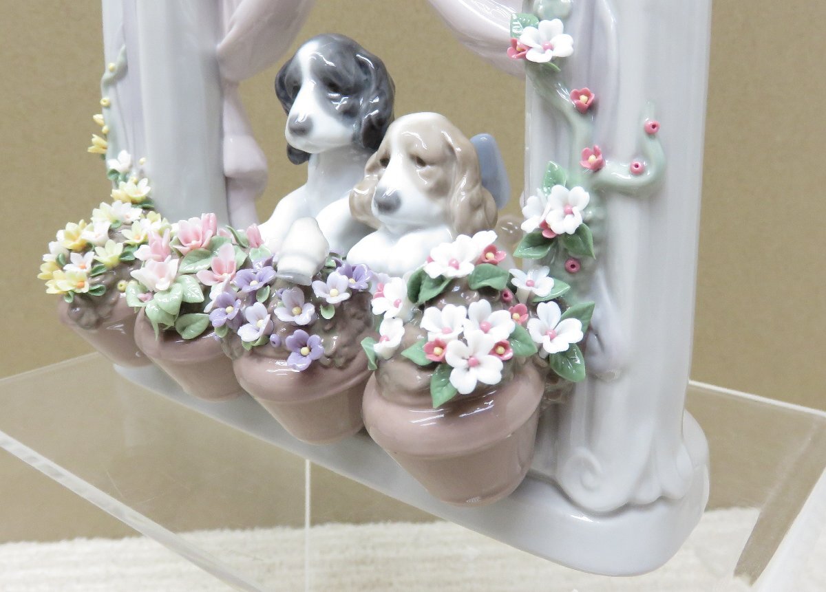 中古 LLADRO リヤドロ 可愛いながめ 6502 ガラスケース フィギュリン 陶器 陶芸 工芸品 西洋陶磁 インテリア 置物 オブジェ 犬 子犬 鳥 花_画像8