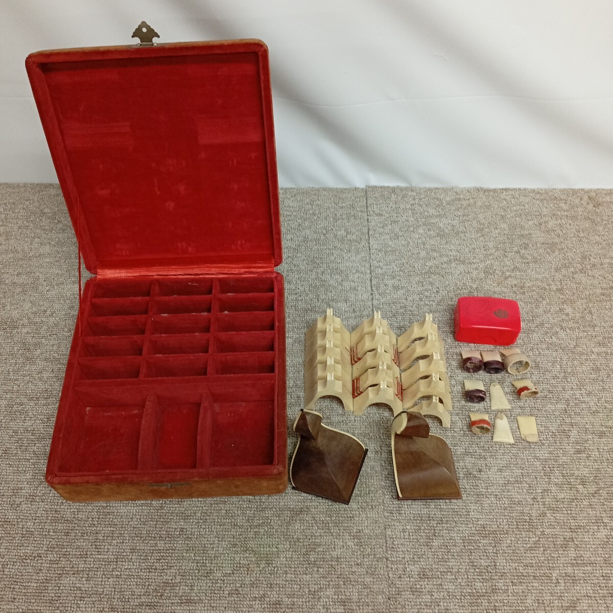 usB-856 кото стойка 15 шт кото инструмент текущее состояние товар коробка есть масса примерно 194g текущее состояние товар 