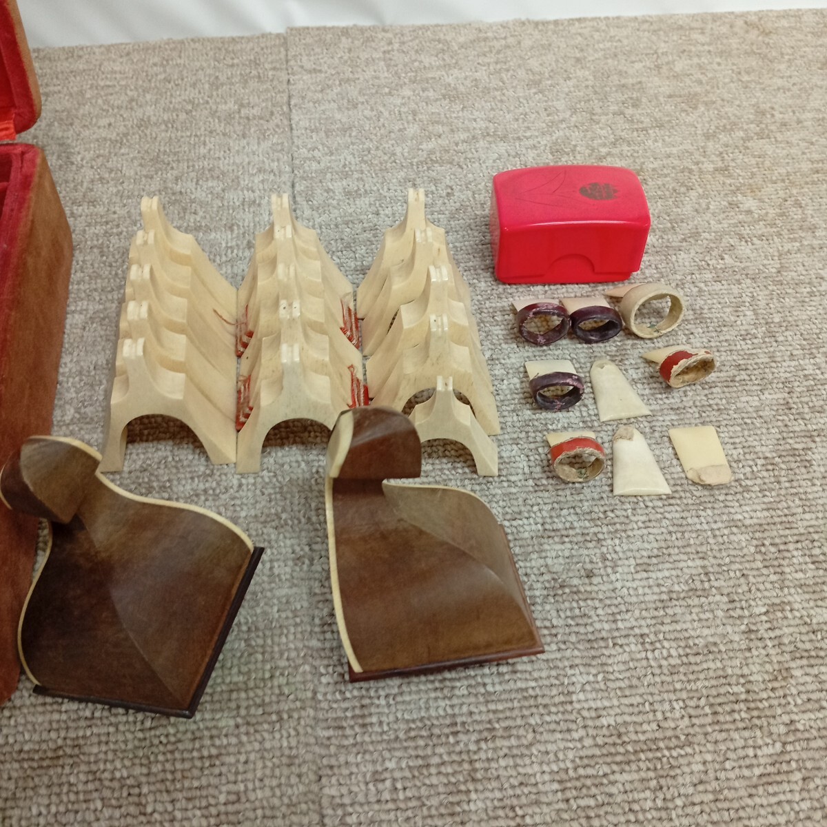 usB-856 кото стойка 15 шт кото инструмент текущее состояние товар коробка есть масса примерно 194g текущее состояние товар 