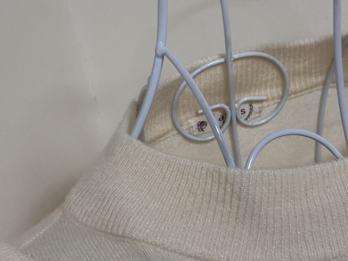 アクシーズファム☆バイカラー肩フリルニットプルオーバートップス☆used_画像3