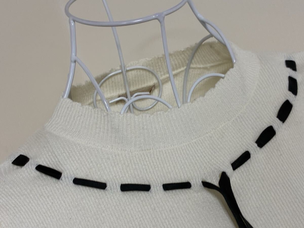 アクシーズファムポエティック☆配色ベロアリボン入りリブニットプルオーバートップス☆used_画像2