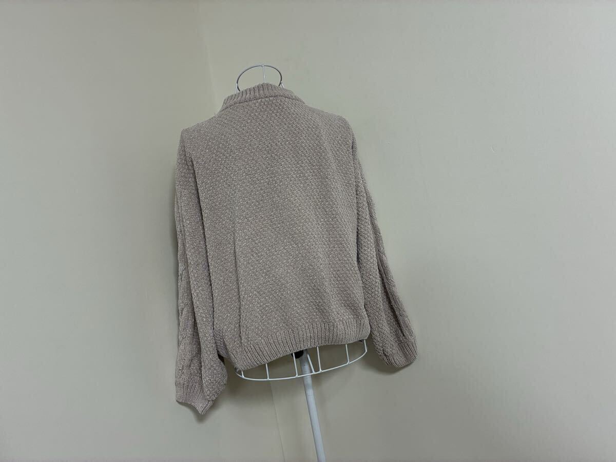 アクシーズファム☆フェイクパール.ビジュー飾りケーブル編みモール調ハイネックニット、セーター、トップス☆used _画像7