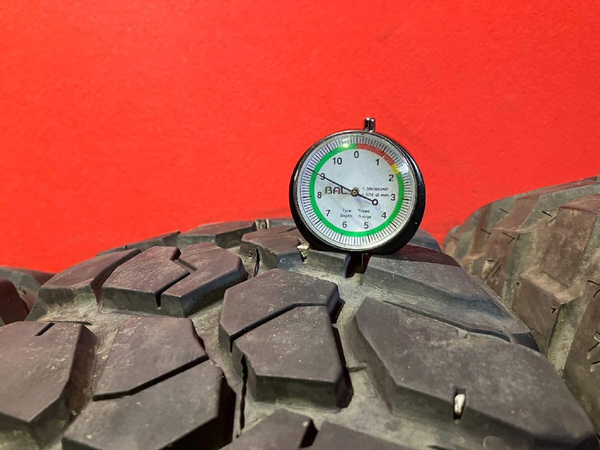 【送料無料】中古サマータイヤ LT255/85R16 123/120Q BFGoodrich KM2 2018年製 9.0mm↑ 4本SET 【64751973】_画像3