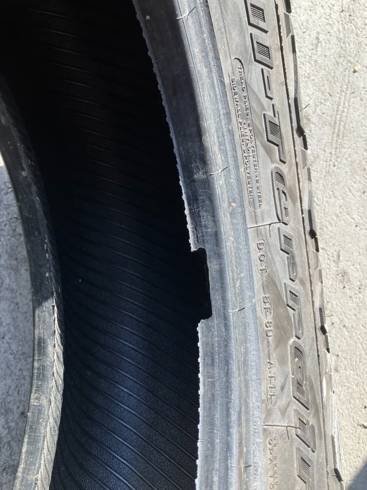 【送料無料】中古サマータイヤ LT265/70R16 121/118S BF Goodrich KO2 2016年製 10.8mm↑ 4本SET 【65520224】_画像9