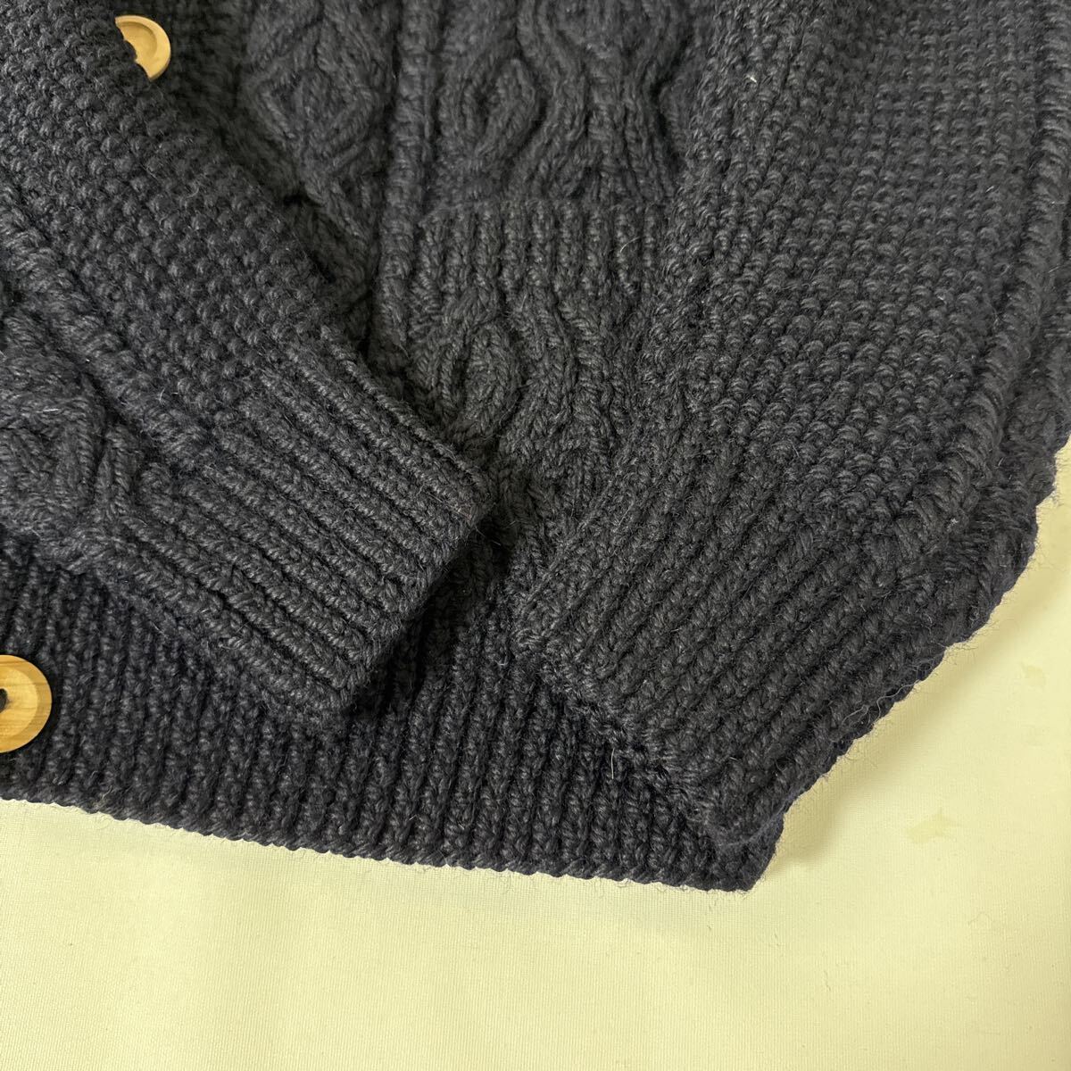 美品 スコットランド 製 INVERALLAN 3A ニット カーディガン ウール インバーアラン ネイビー ケーブル フィッシャーマン 紺 英国 茶_画像9