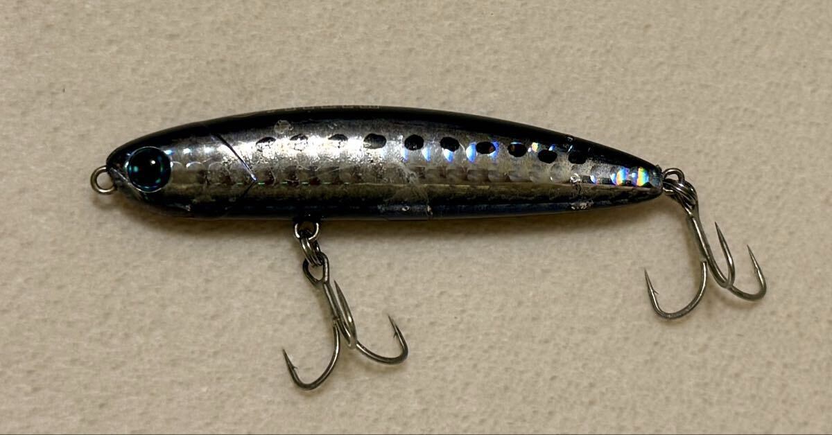 ジャンク　アイマ ソバット80 ブラック&ブラック リップ折れ_画像2