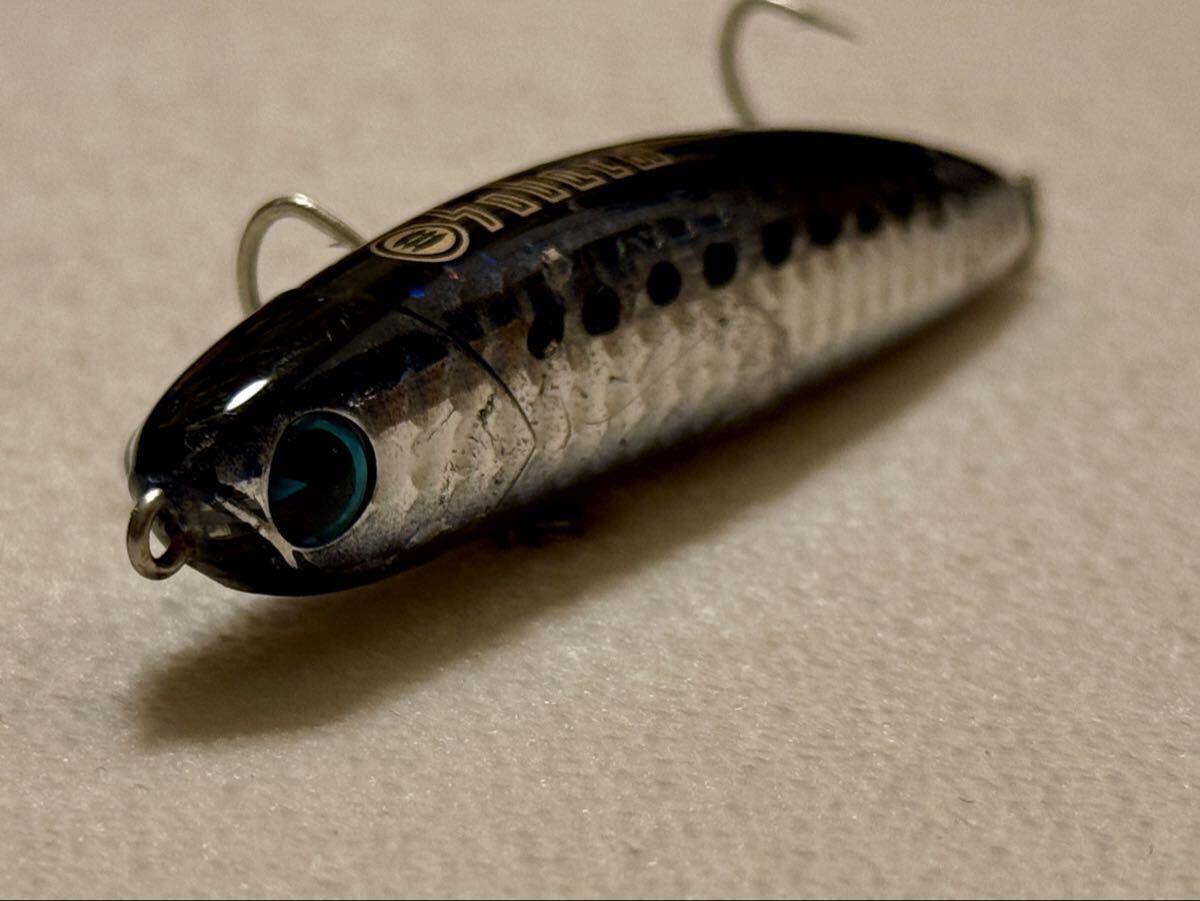 ジャンク　アイマ ソバット80 ブラック&ブラック リップ折れ_画像1