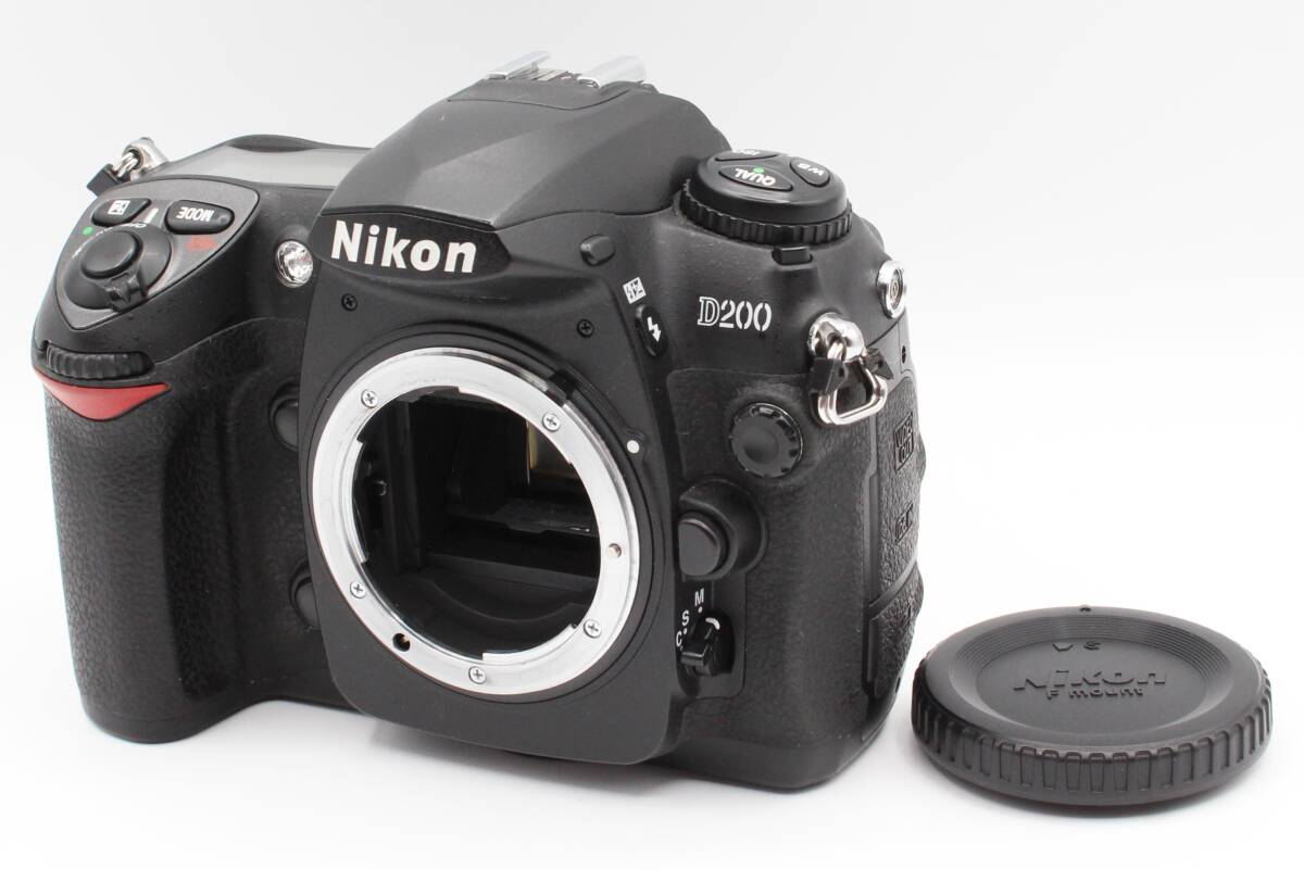 ☆★美品★ニコン Nikon D200 ボディ デジタル一眼レフ ブラック★　♯393_画像1