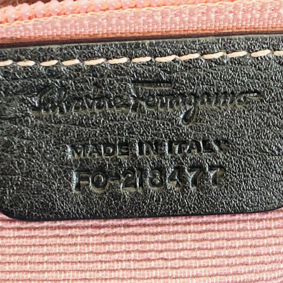 Salvatore Ferragamo サルヴァトーレ フェラガモ トートバッグ ツイスト 黒 _画像9