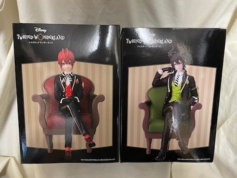 ◎ Disney ディズニー SEGA セガ ツイステッドワンダーランド プレミアム グレイスシチュエーション フィギュア 2個セット 現状品_画像2