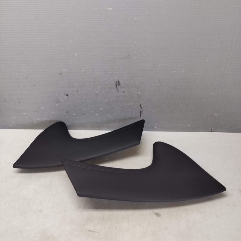 KY51 フーガ 純正 センターコンソールサイドパネル 2Z6-24-8/25G1399*同梱不可_画像2