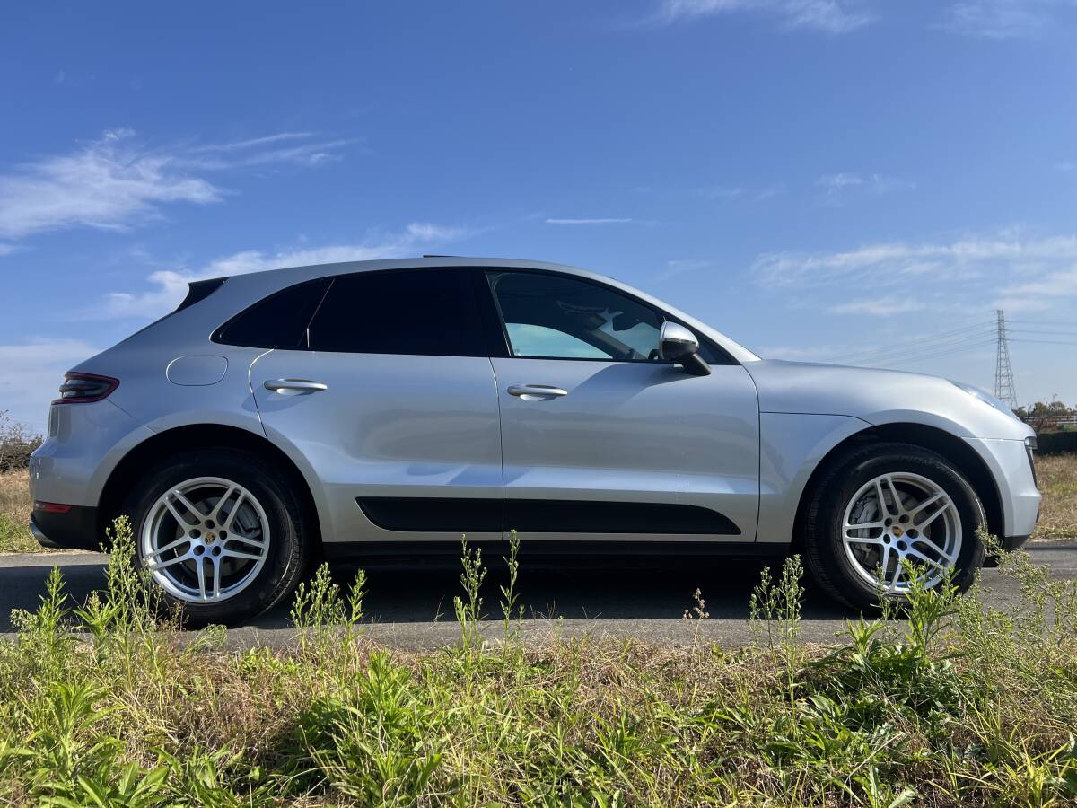 特選車　ポルシェ　マカン　S ４WD 3000cc ガソリン車　パノラマガラスサンルーフ　内外装美車　ベンチレーション　検あり　即乗り　_画像7