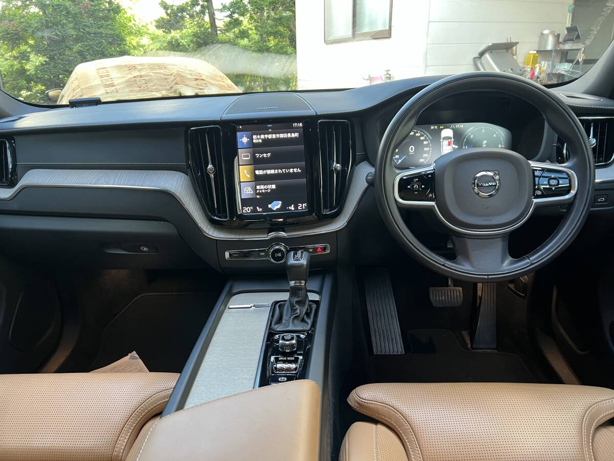 R2年モデル　ボルボ　XC60 D4 インスクリプション　AWD ディーゼル車　ヘッドアップディスプレイ　レザー　車検R9年8月　乗って帰れます_画像10