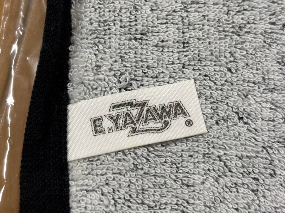 ＜新品・未使用＞　矢沢永吉　ハンドタオル（ロゴ）黒赤青_画像5