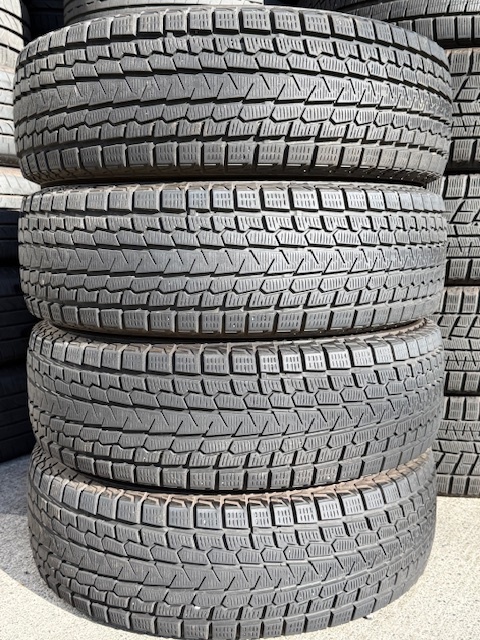 【今が買い時!!】215/70R16 100Q YOKOHAMA ヨコハマタイヤ ICE GUARD アイスガード G075 スタッドレス 20年製 中古品4本セット(F)_画像1