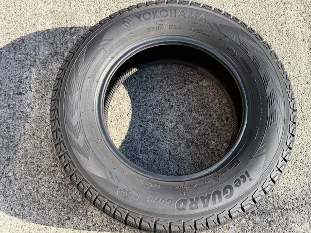 【今が買い時!!】215/70R16 100Q YOKOHAMA ヨコハマタイヤ ICE GUARD アイスガード G075 スタッドレス 20年製 中古品4本セット(F)_画像7