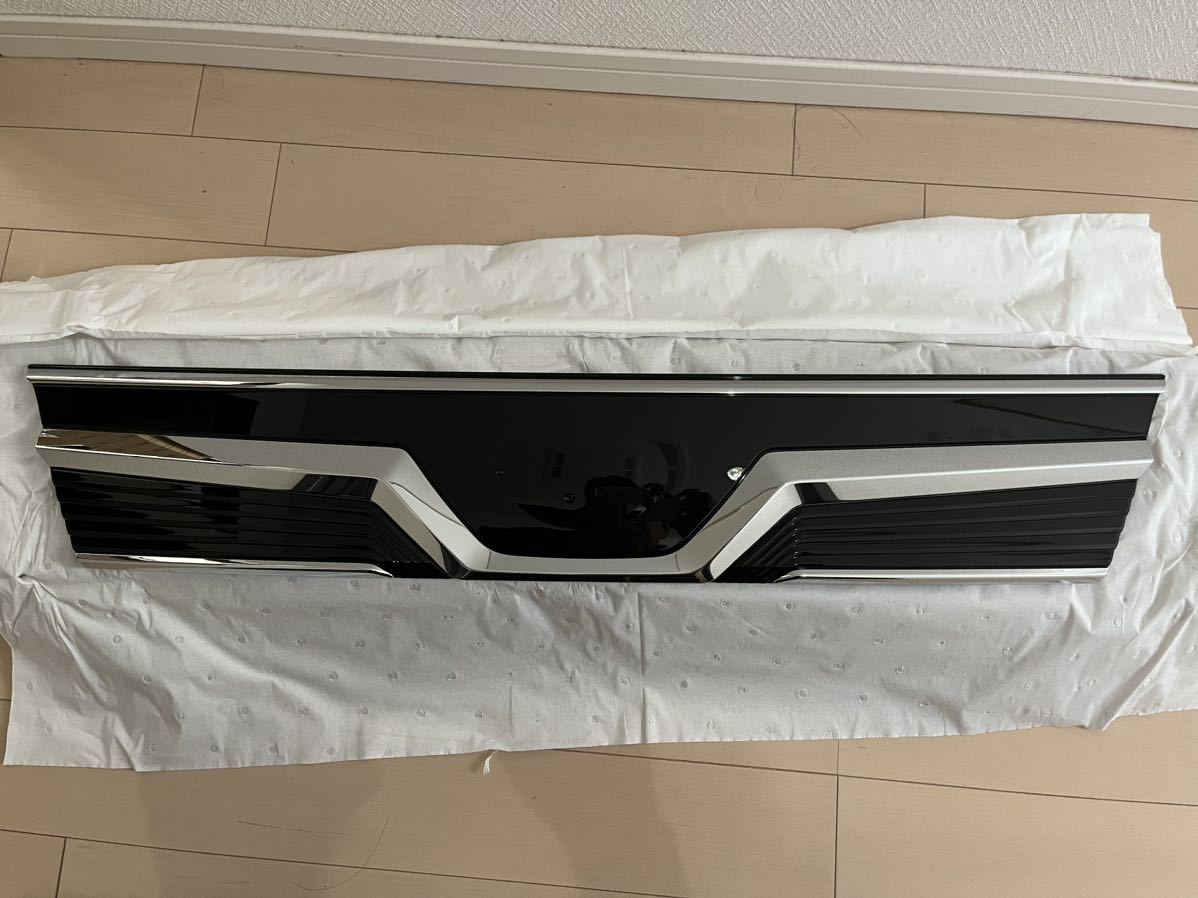 純正新品！S321後期　アトレーグリル　ハイゼットカーゴ等にも_画像1