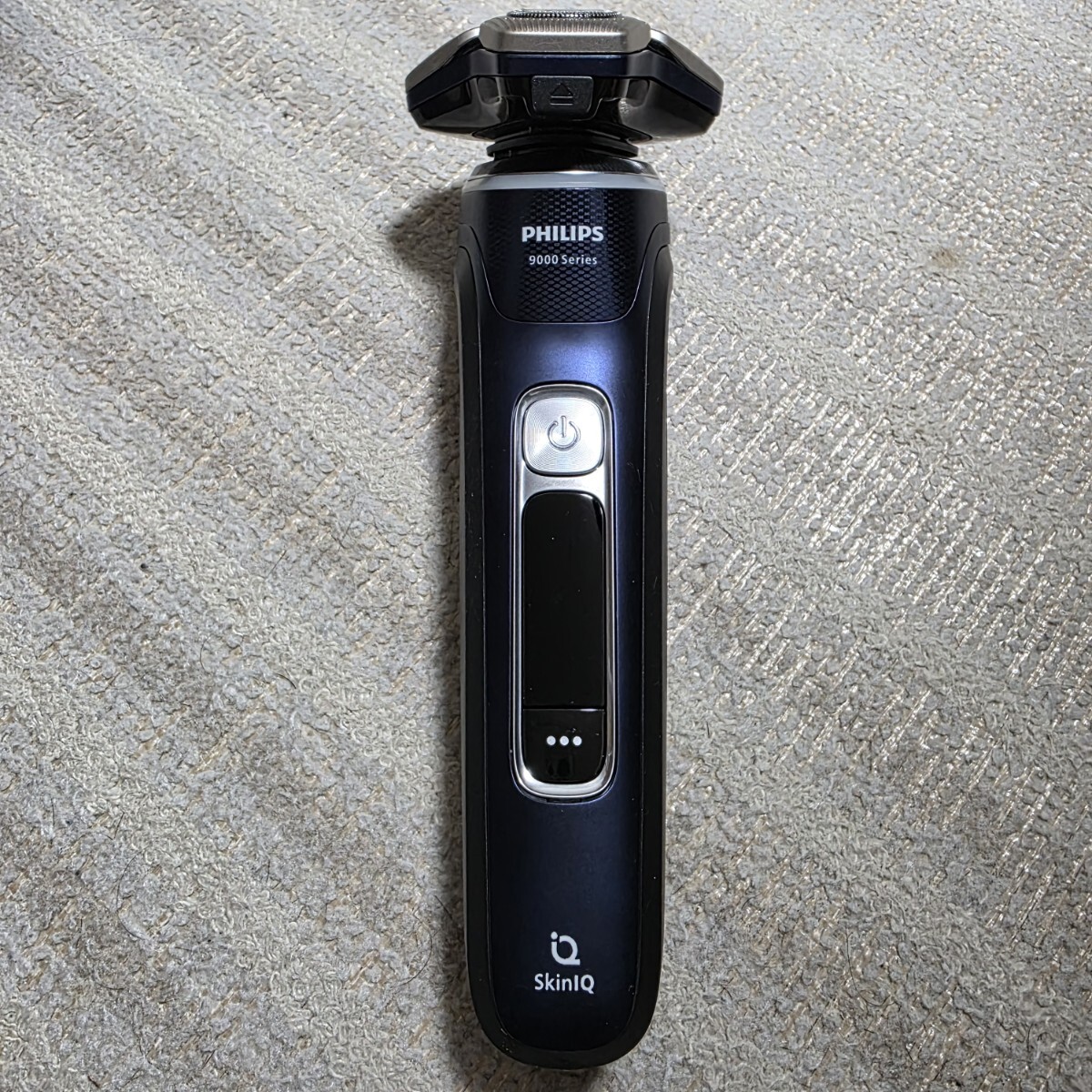 ほとんど未使用! フィリップス メンズシェーバー Philips 9000 Series アドリアブルー S9980/30_画像4