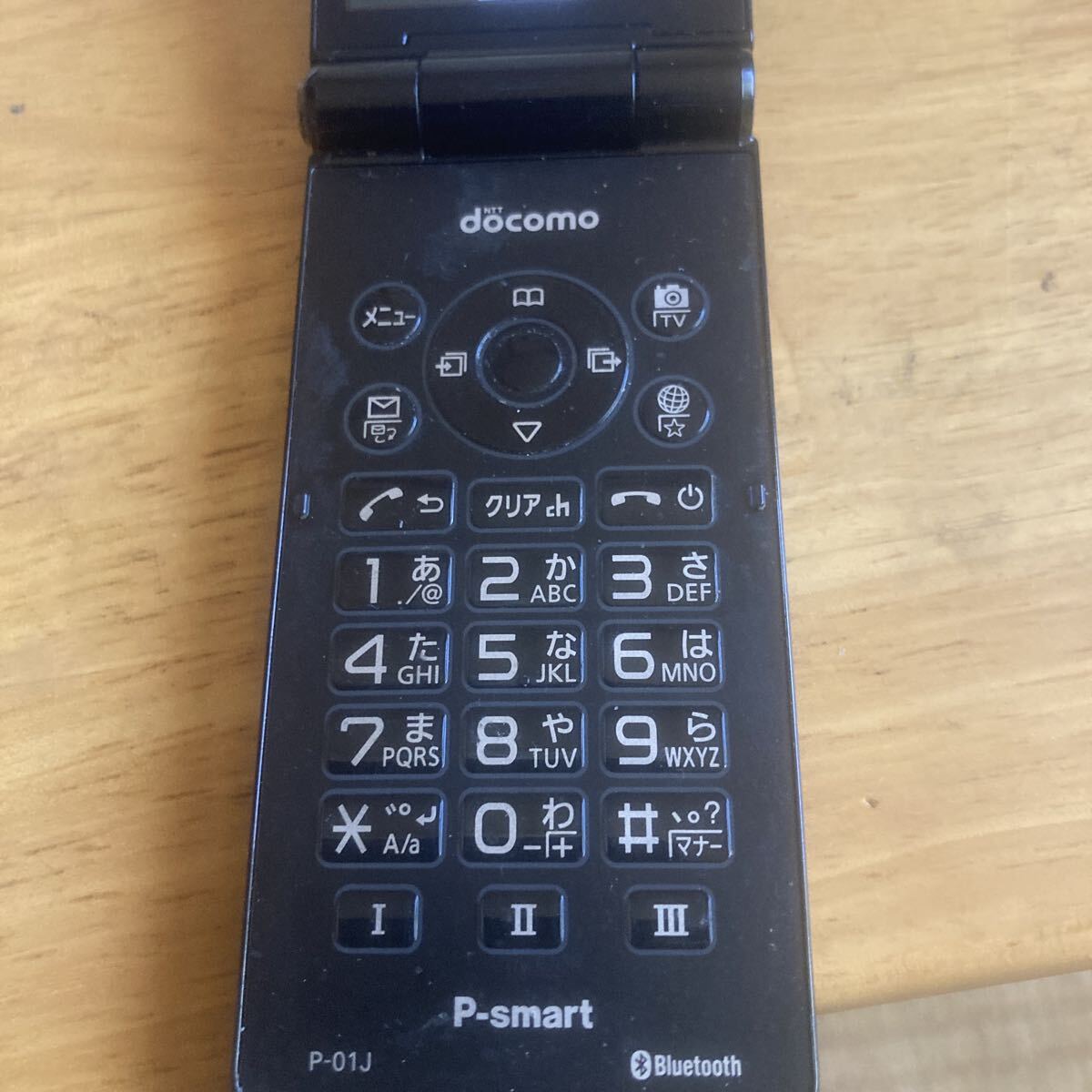 NTTドコモ　P-01J ガラケー　_画像2