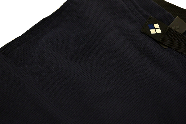 K-5160★送料無料★mont-bell モンベル STYLE#1105647★通気性 アウトドア ネイビー紺色 速乾素材 薄地 O.D.メッシュパンツ Ｍ_画像4