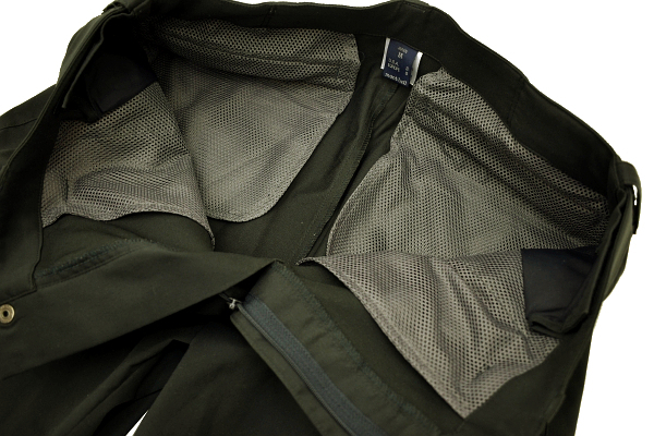 K-5161★美品★mont-bell モンベル STYLE#1105272★アウトドア トレッキング 登山 釣り チャコールグレー ライトトレッキングパンツ M_画像3