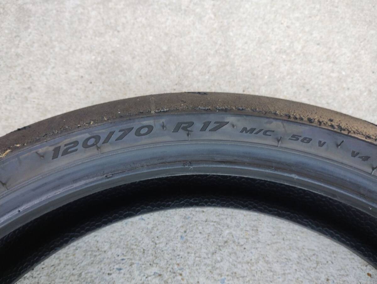 ピレリ　スーパーコルサV4SC　120/70　フロントSC1　レース用　ハイグリップ　_画像4