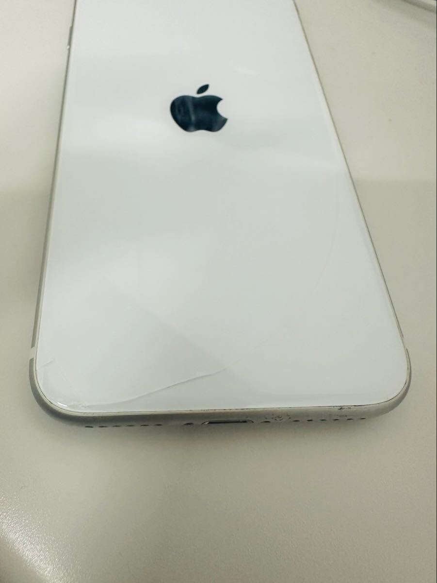 Apple iPhone SE( no. 2 поколение )128GB белый SIM свободный аккумулятор емкость 75% iOS18.1.1 текущее состояние товар premium 