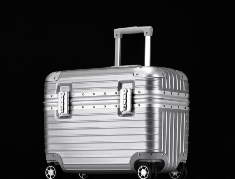 大好評★スーツケース★キャリーバッグ★シルバー★アルミマグネシウム合金★TSAロック搭載ビジネストラベルバッグ軽量防水★18寸_画像1