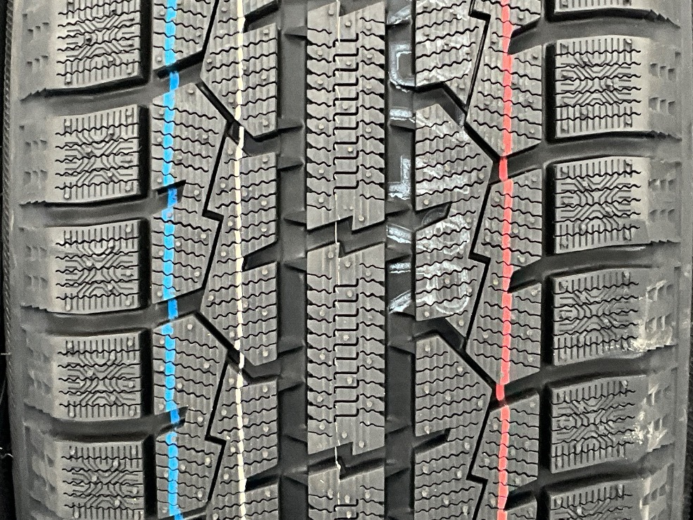 新品タイヤ 処分特価 4本セット 205/50R17 89Q トーヨー OBSERVE GARIT GIZ 冬 スタッドレス 205/50/17 b13905_画像2