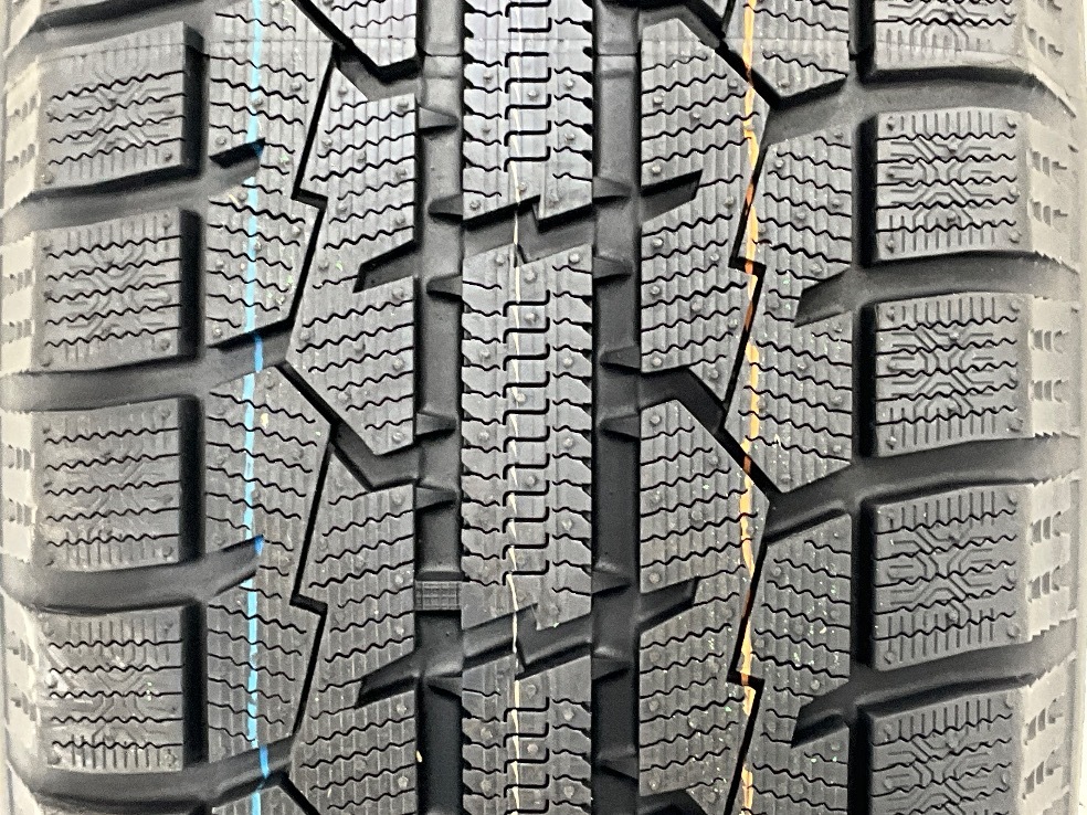 新品タイヤ 処分特価 1本のみ 195/60R15 88Q トーヨー OBSERVE GARIT GIZ 冬 スタッドレス 195/60/15 カペラ b14171_画像2