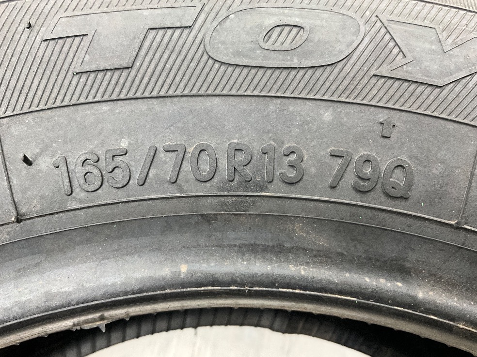 新品タイヤ 処分特価 1本のみ 165/70R13 79Q トーヨー OBSERVE GARIT GIZ 冬 スタッドレス 165/70/13 デミオ b14153_画像4