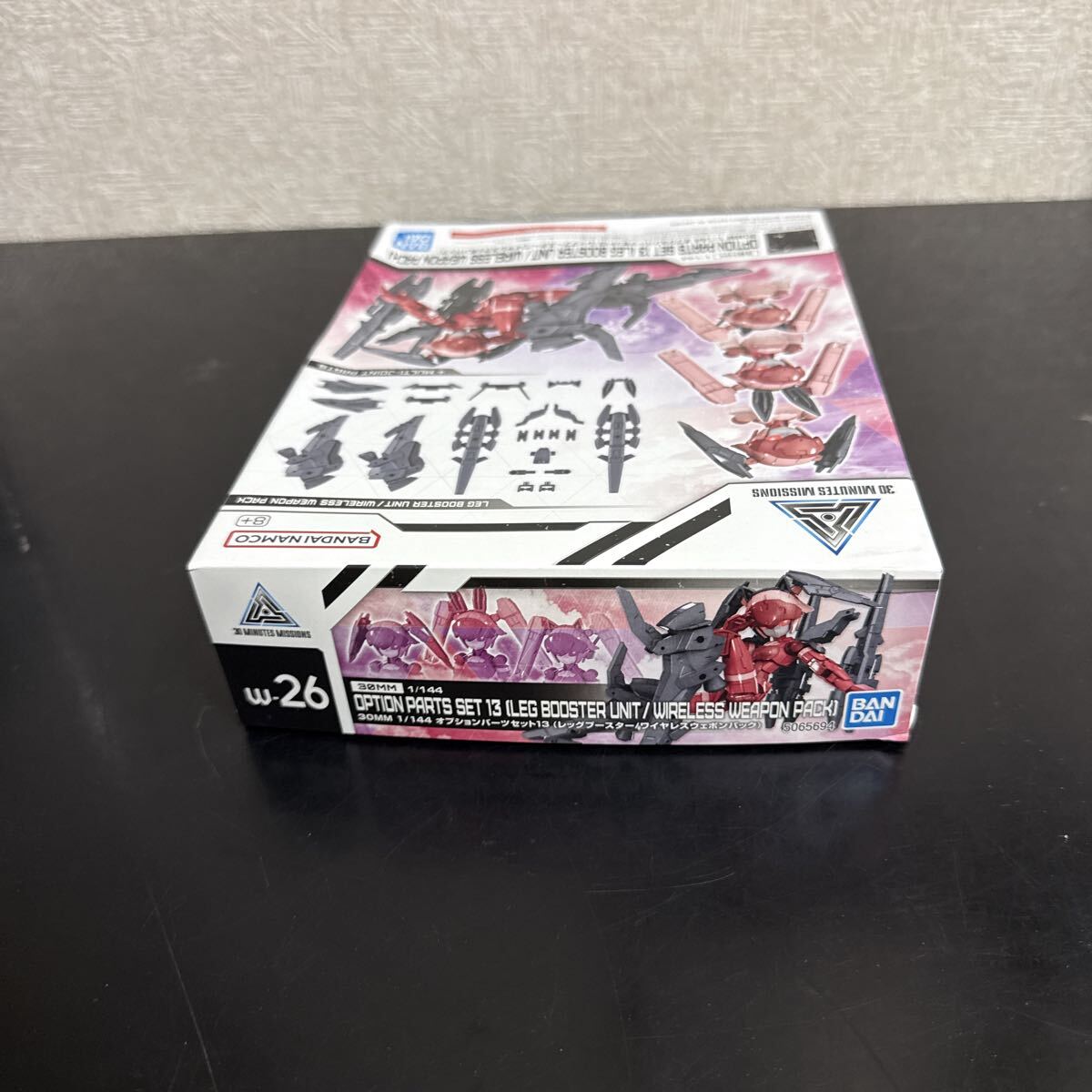 未組立　プラモデル　1/144 オプションパーツセット13 (レッグブースター/ワイヤレスウェポンパック) 「30 MINUTES MISSIONS」_画像4