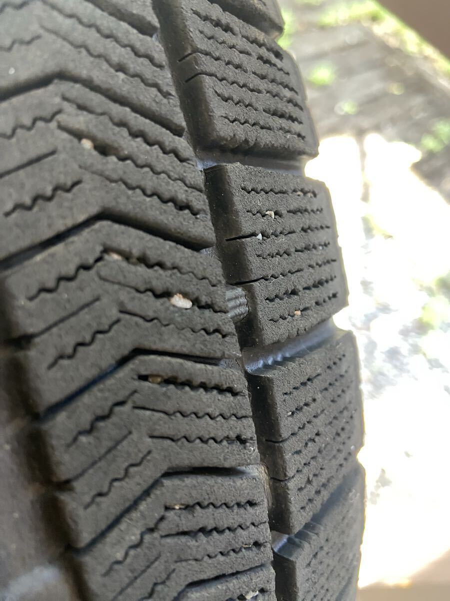 【送料無料】205/55R16ブリヂストンVRX 18年製4本 ブリザック スタッドレスタイヤ_画像2