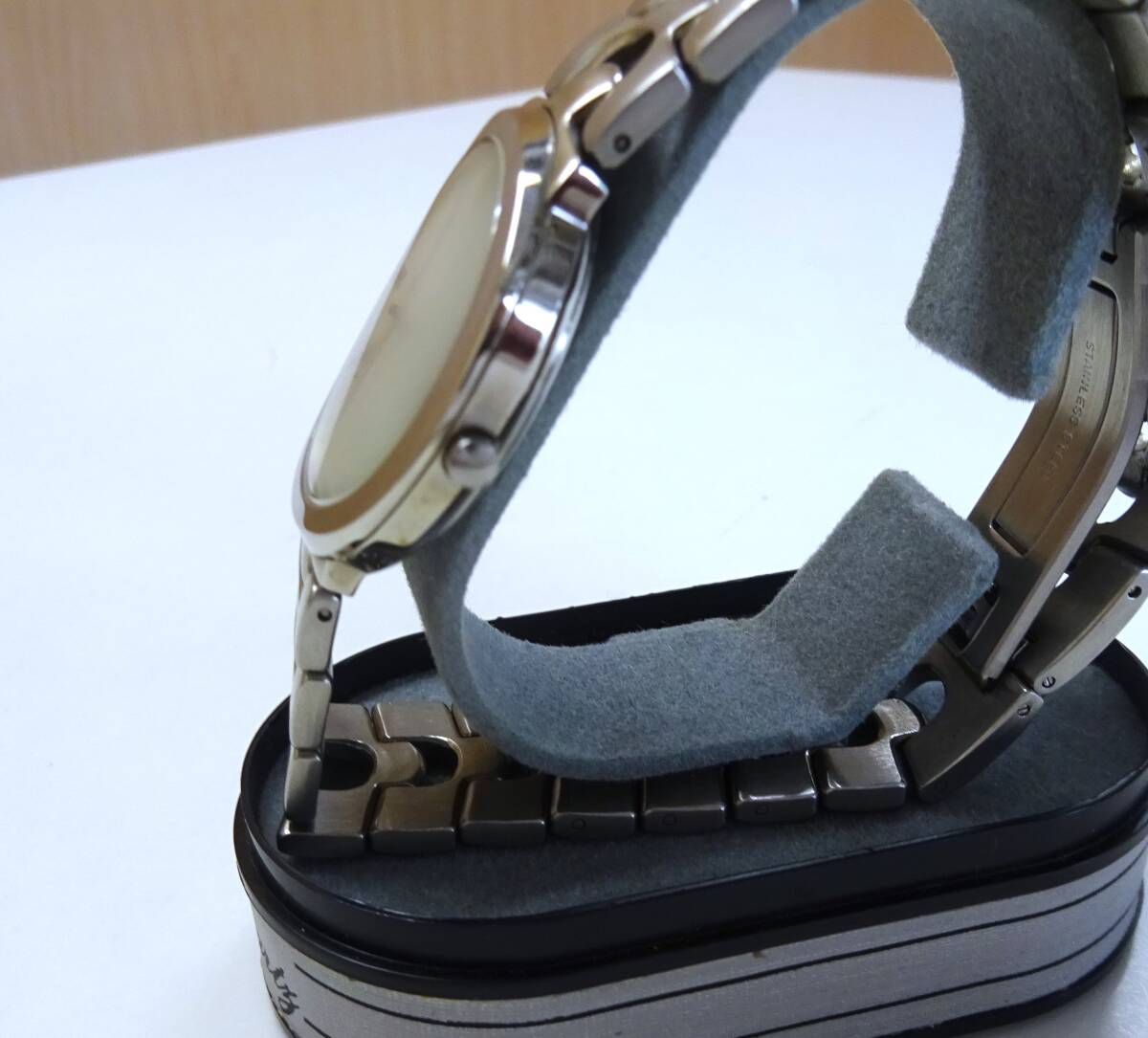 ★ renoma レノマ 腕時計 直径約3.4㎝ 動作確認済み 3針 ★郵便390円_画像3