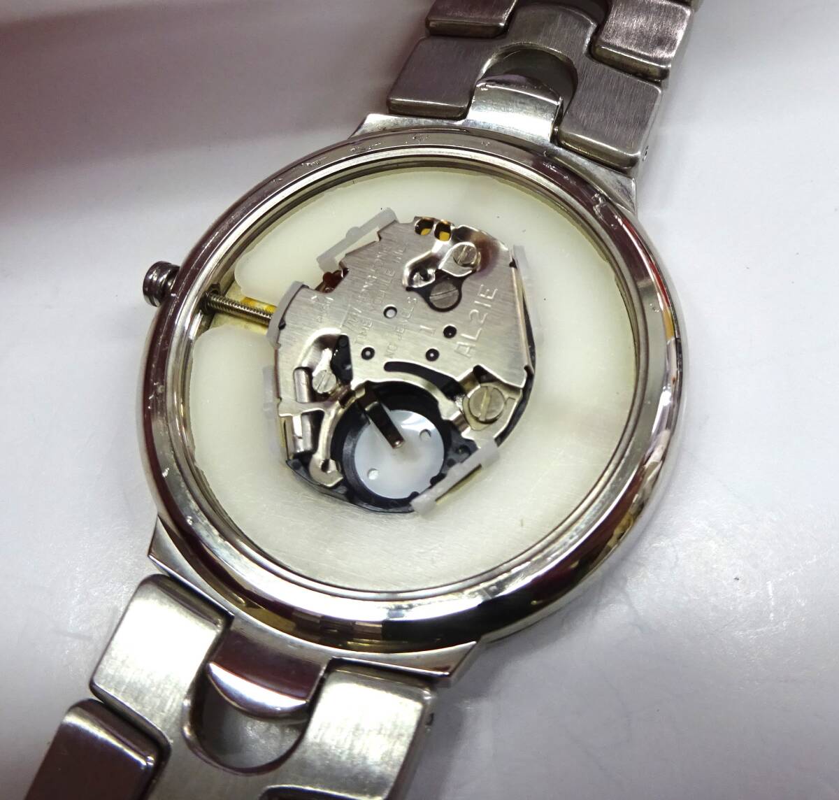 ★ renoma レノマ 腕時計 直径約3.4㎝ 動作確認済み 3針 ★郵便390円_画像5