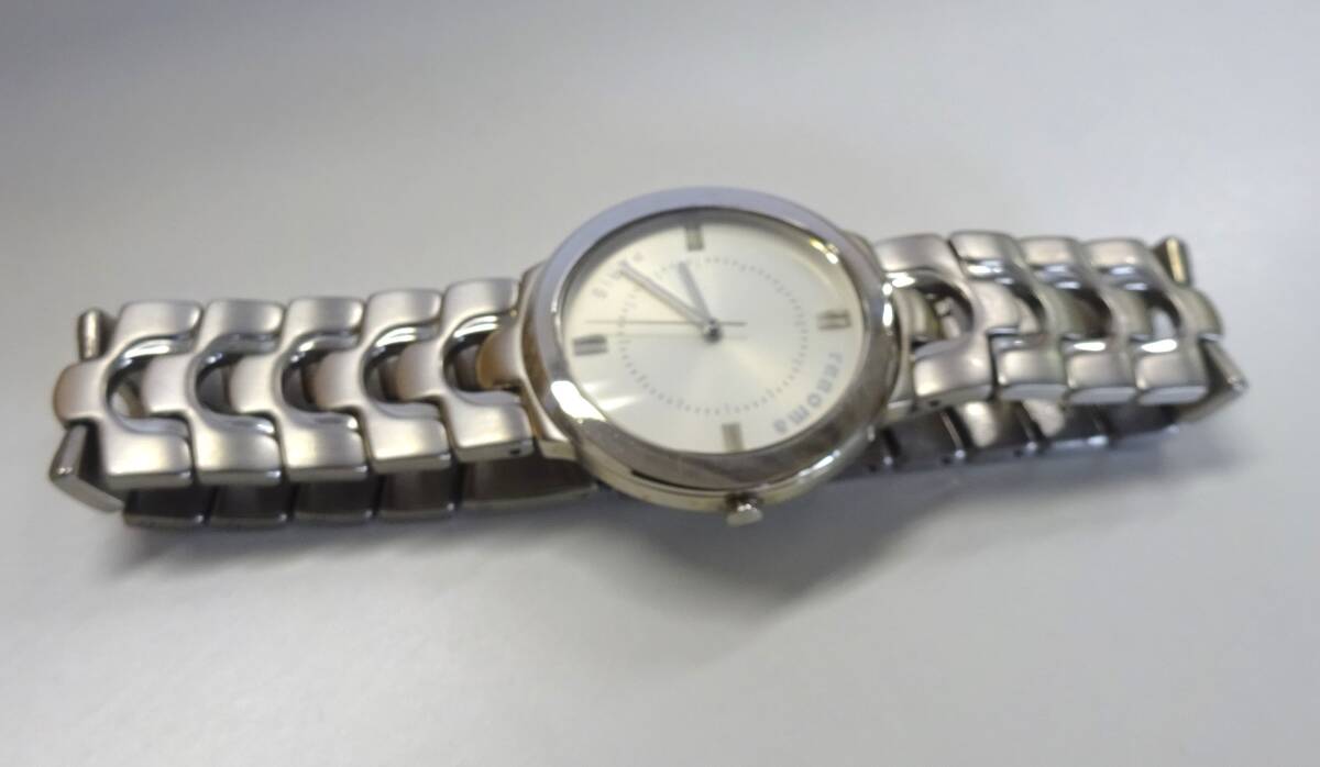 ★ renoma レノマ 腕時計 直径約3.4㎝ 動作確認済み 3針 ★郵便390円_画像7