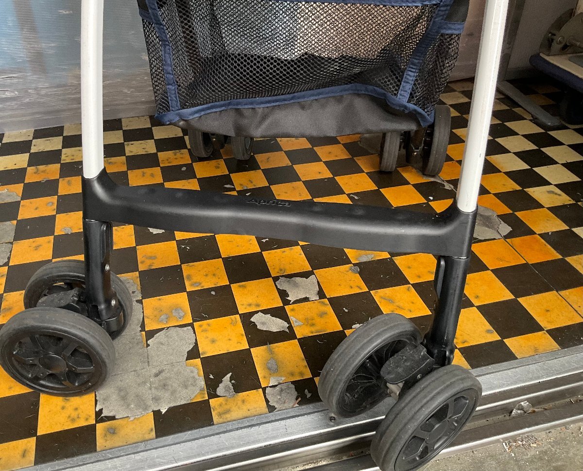 【RKGMC】特価！Apica/アップリカ/B型ベビーカー/マジカルエアープラス/中古品/引取歓迎_画像3