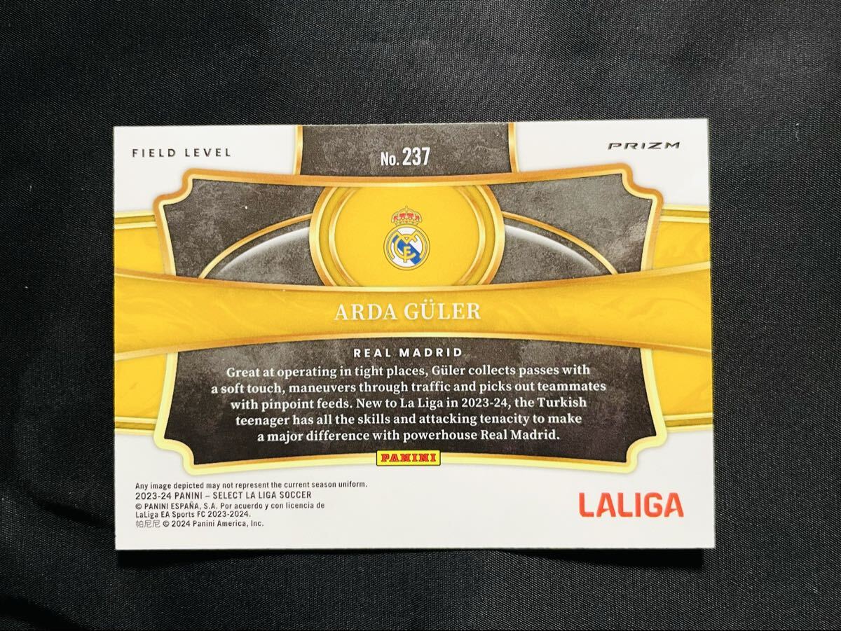 アルダ・ギュレル Arda Guler Field Level Red Gold Prizm Rookie RC Real Madrid 2023-24 Panini Select Soccer La Liga_画像3