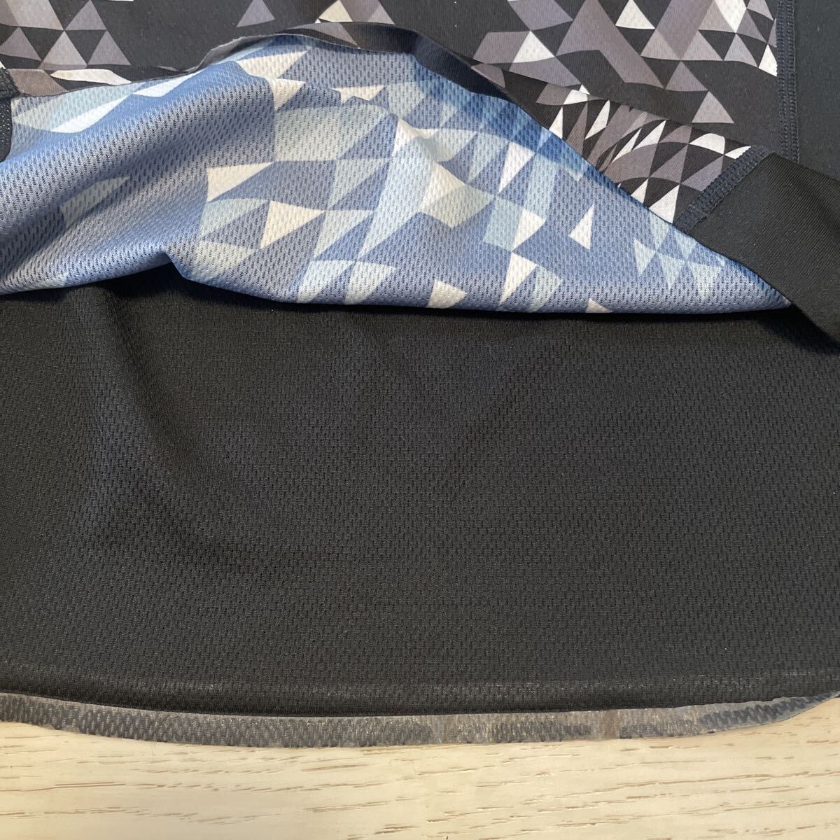 adidas アディダス 半袖ランニングシャツ サイズL_画像8