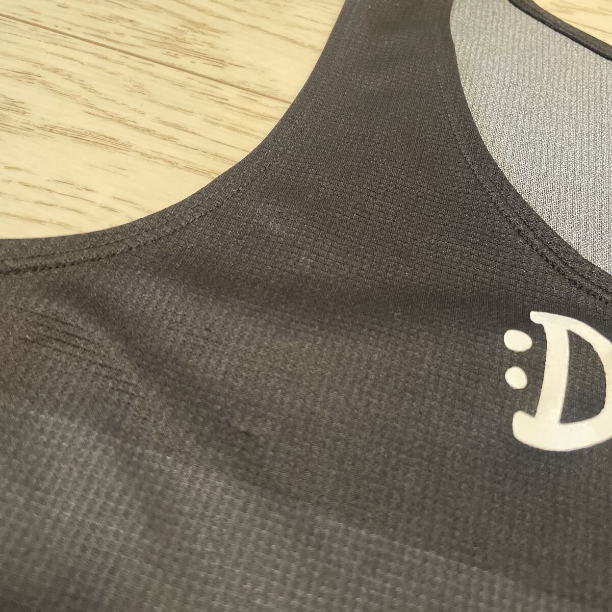 横浜DeNAランニングクラブ（DeNA陸上部）プーマ ランニングシャツ サイズXS_画像6