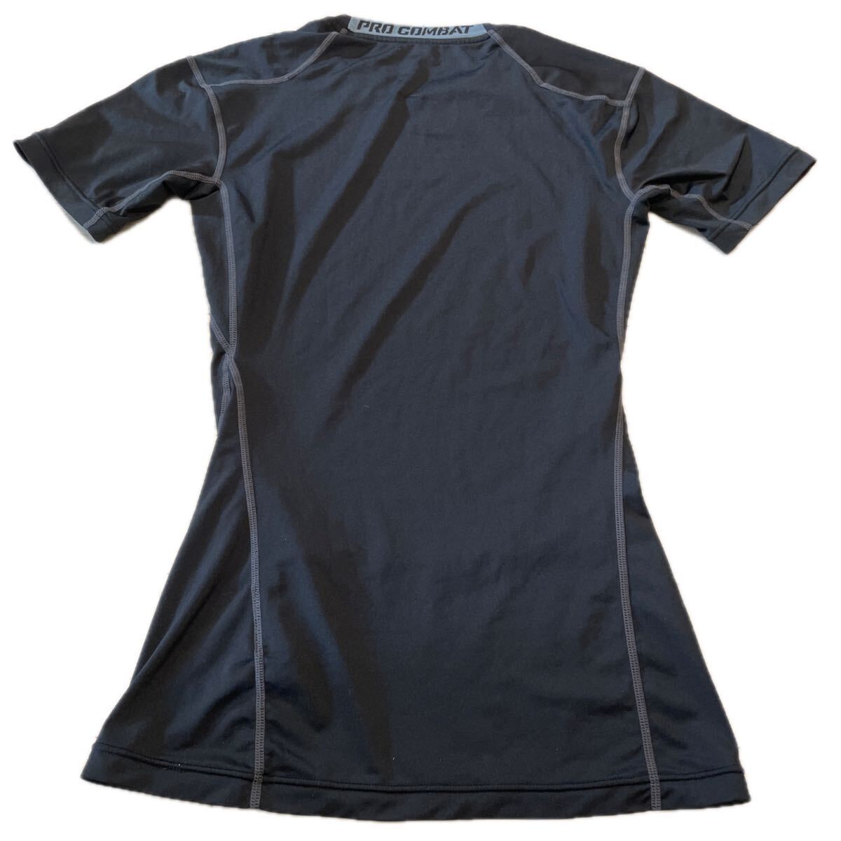 NIKE PRO COMBAT ナイキプロコンバット 半袖コンプレッションシャツ サイズL_画像2