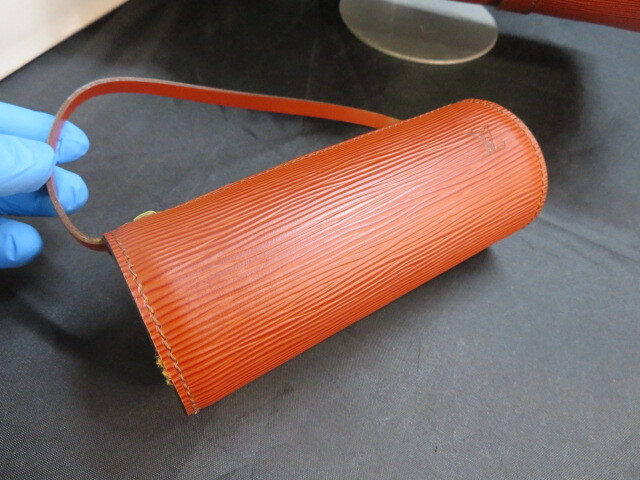  Louis Vuitton LOUIS VUITTON ручная сумочка epi sfro epi кожа Brown 